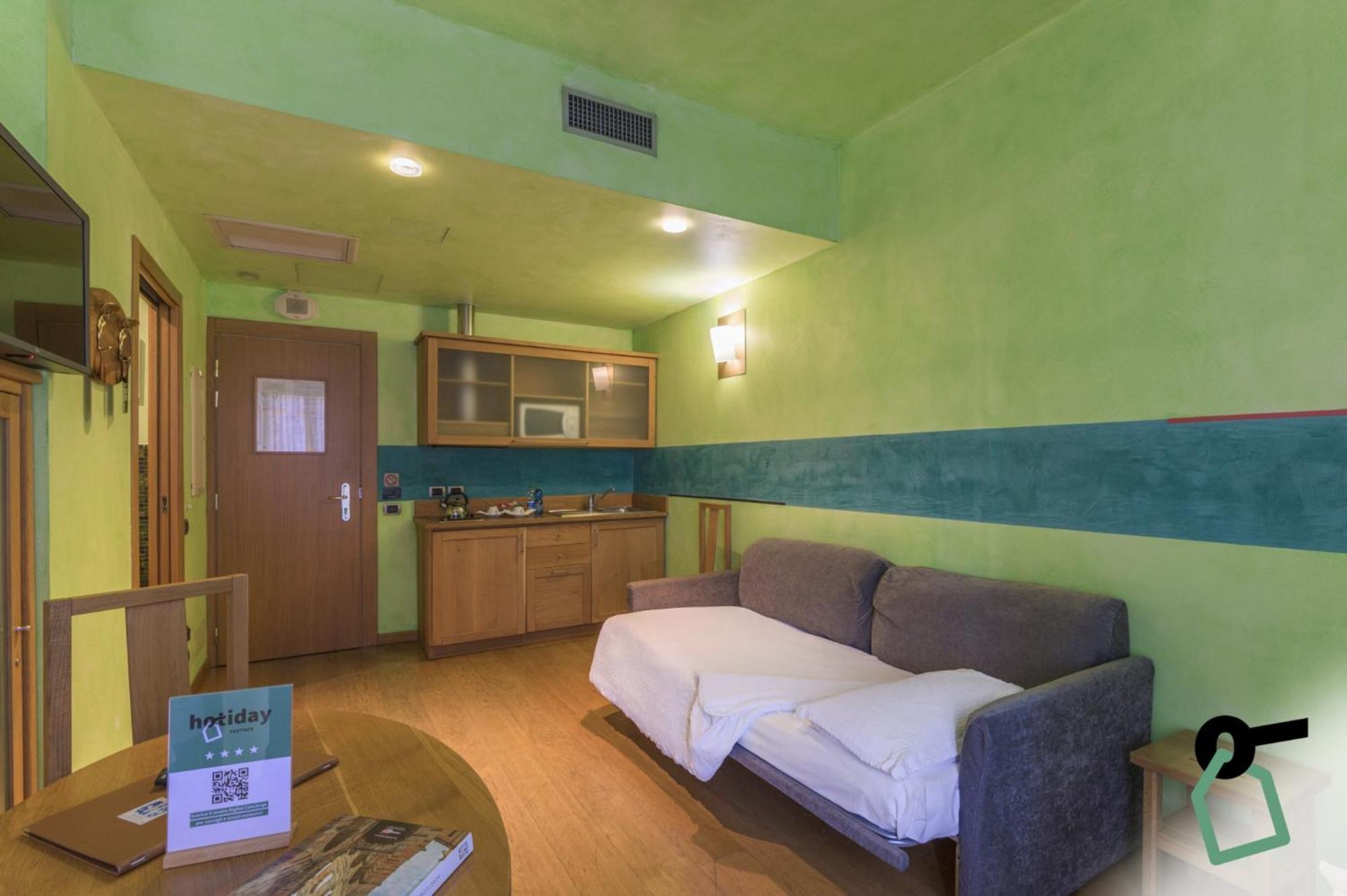 Hotiday Discovery - Residence Verona Exterior photo